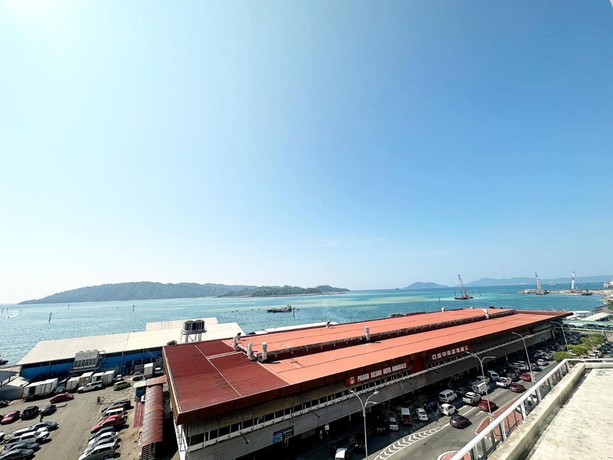 The Shore Kota Kinabalu City Centre By Lw Suites Exterior foto