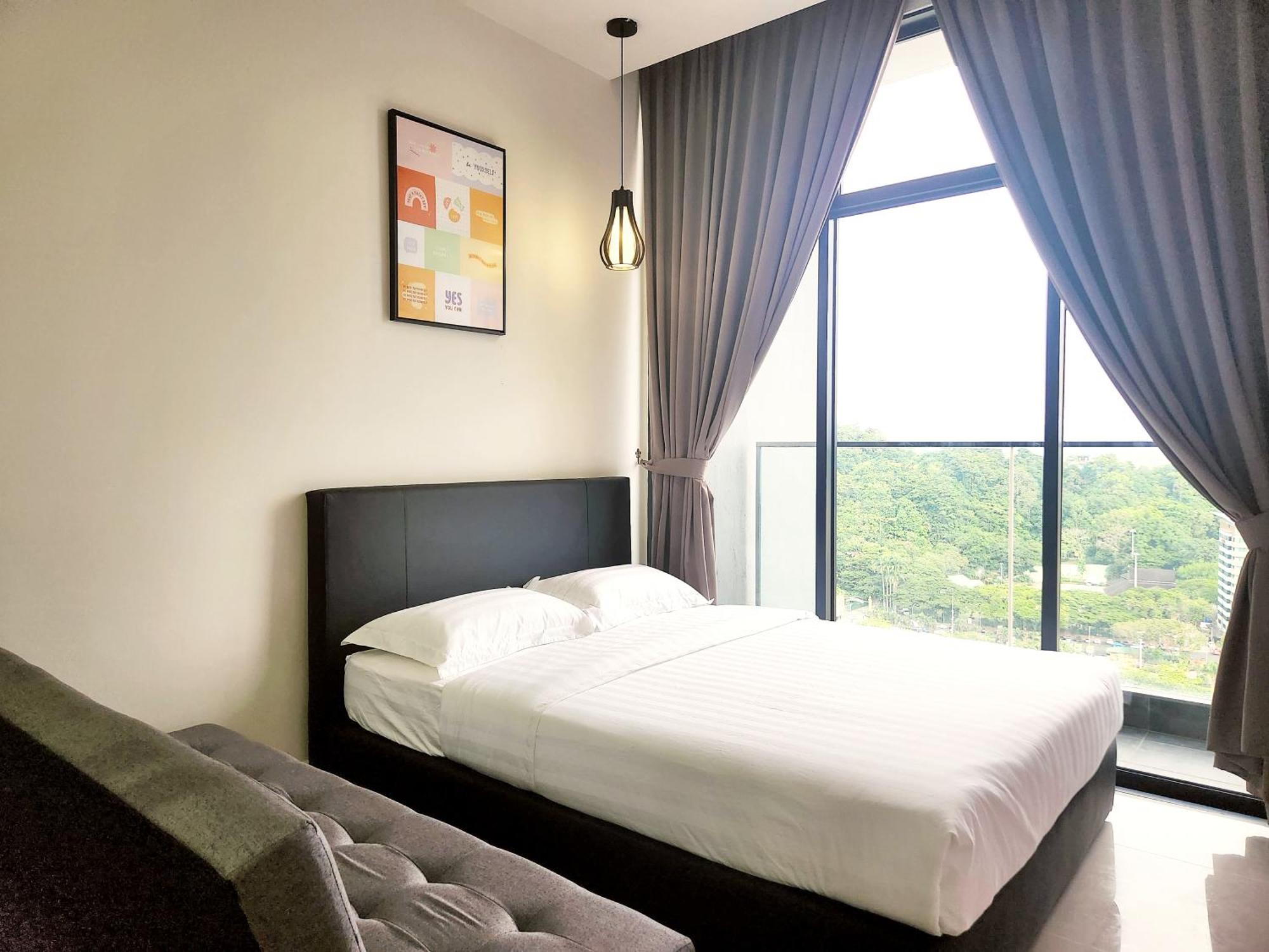 The Shore Kota Kinabalu City Centre By Lw Suites Exterior foto